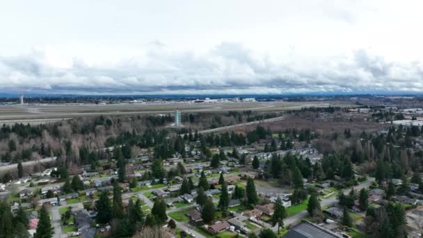 Κινηματογραφική Εναέρια Drone Panning Πλάνο Του Seattle Tacoma International Airport — Αρχείο Βίντεο