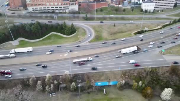 Rush Hour Traffic Interstate Downtown Richmond Virginia Usa Aerial View — ストック動画