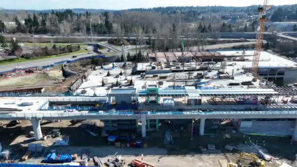 Fotografia Órbita Drone Aéreo Construção Lynnwood Transit Center Park Ride — Vídeo de Stock