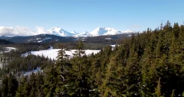 Letecký Záběr Tří Sester Pohoří Oregon — Stock video