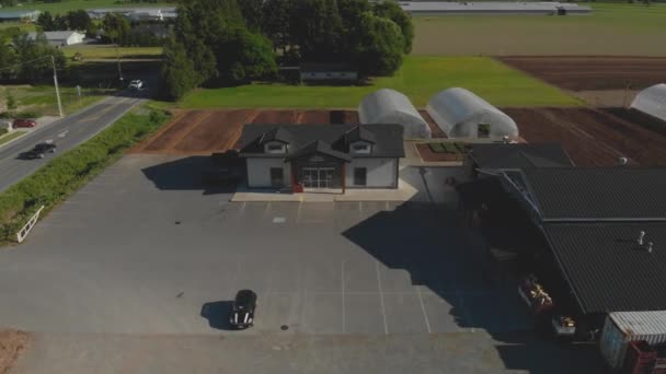 Local Harvest Farm Market Chilliwack Wide Aerial Digital Zoom Orbite — Video