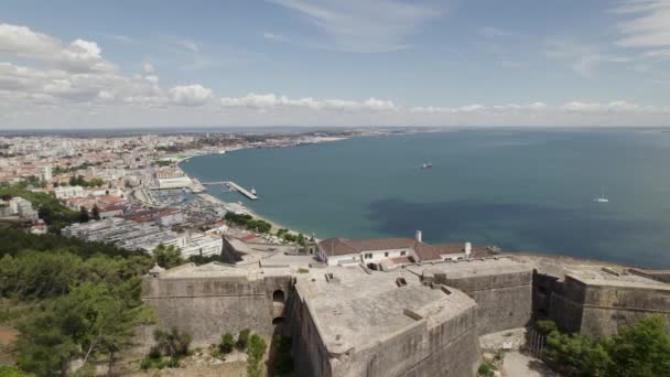 Strategic Defensive Position Filipe Fortress Overlooking Setubal Drone — Vídeo de stock