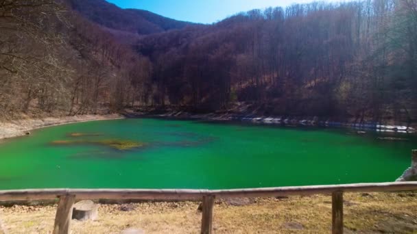 Λίμνη Szalajka Vlgy Εθνικού Πάρκου Εναέρια Κίνηση Προς Πίσω — Αρχείο Βίντεο
