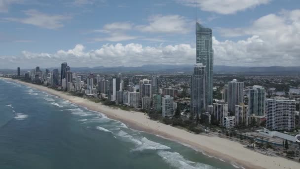 Surfers Paradise Beach Resort Skyline Gold Coast Queensland Ausztrália Antenna — Stock videók