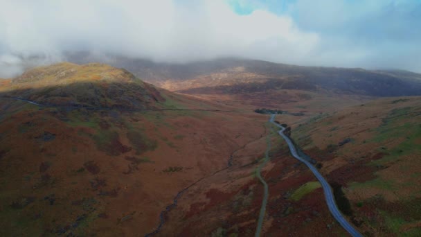 Pen Pass Bergspass Snowdonia Gwynedd Wales Flygfoto — Stockvideo