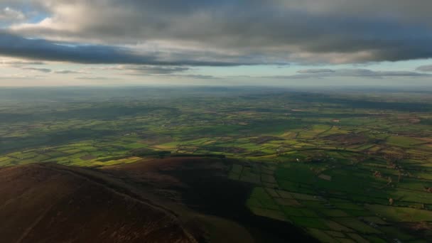 Mount Leinster Carlow Irlanda Marzo 2022 Drone Desciende Por Encima — Vídeos de Stock