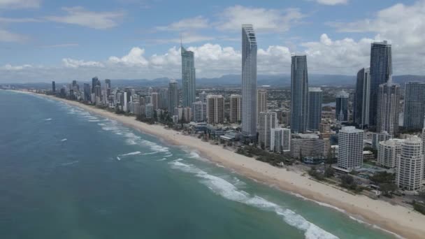 冲浪者天堂城天际线和海滩 黄金海岸 澳洲Qld — 图库视频影像