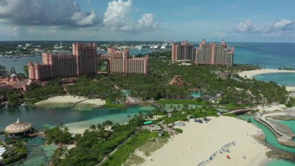 Aerial Drone Paradise Island Nassau Bahamas View Caribbean Vacation Hotels — 비디오