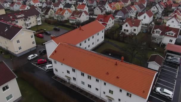 Пролетает Над Жилым Районом Гётеборга Швеции Воздушный Вперед — стоковое видео