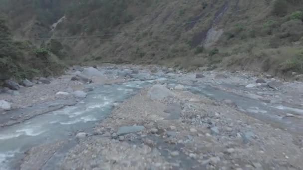 Natural Mountain Water River Rapids Flowing Valley Remote Region Fast — Video