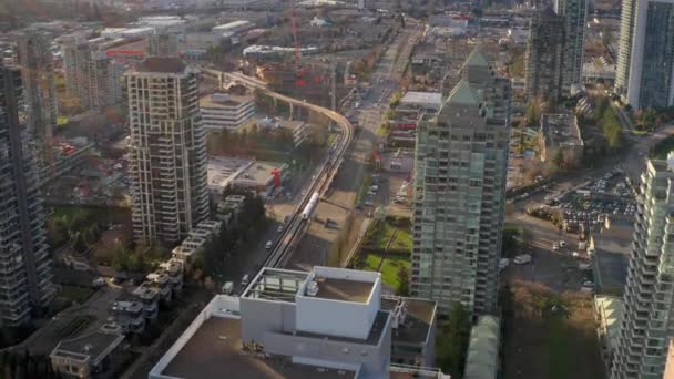 Vancouver Skytrain Moving Brentwood Station Burnaby Canada Aerial Shot — Vídeos de Stock