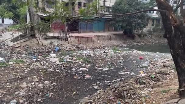 City Canal Filled Trash Environment Pollution Asia Dhaka Bangladesh — Stock Video