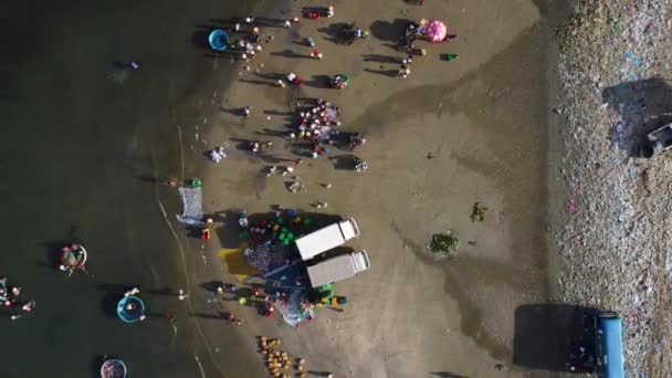 Aerial View Looking Directly People Fishing Mui Beach Vietnam — Video Stock