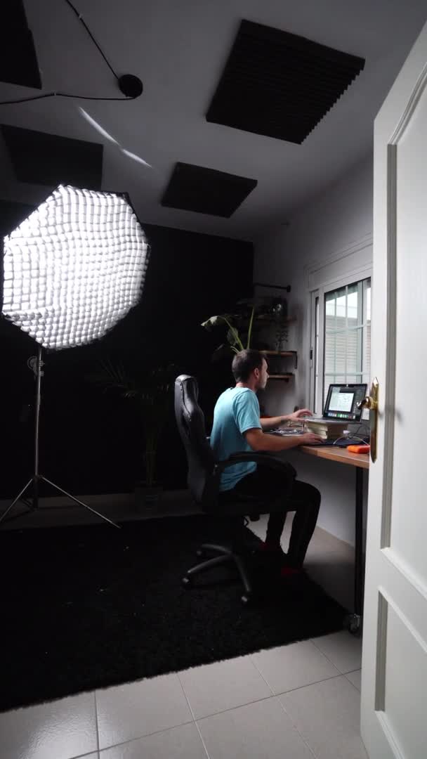 Vertical Young Professional Freelancer Working Alone His Modern Studio Sitting — Stockvideo