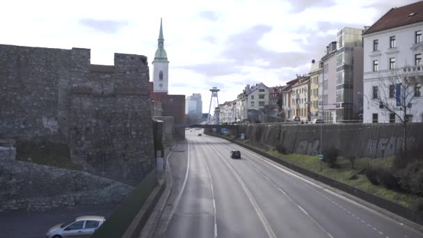 Static Shot Car Traffic Wide Road Center Bratislava City — стоковое видео