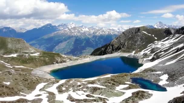 Sobrevoo Aéreo Sobre Lago Illsee Perto Luc Valais Suíça Início — Vídeo de Stock