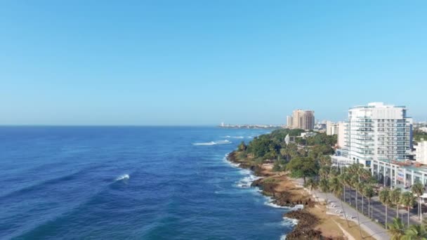 Drone Flying Coast Malecon Santo Domingo Dominican Republic Aerial Reverse — стокове відео