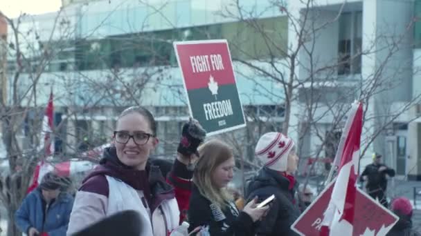 Integetett Calgary Tiltakozás Március 2022 — Stock videók