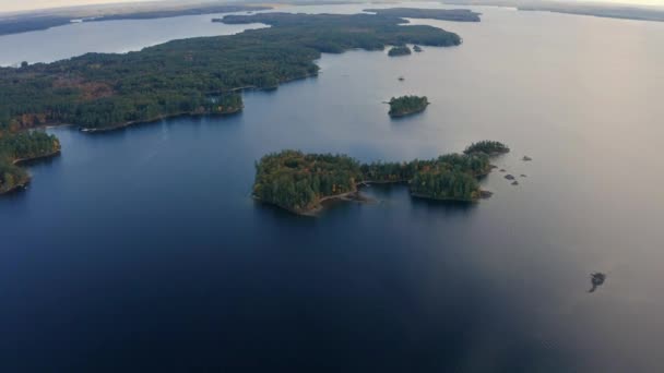 Vista Aérea Com Vista Para Ilhas Lago Sebago Noite Outono — Vídeo de Stock