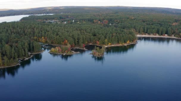 Aerial View Overlooking Colorful Coast Lake Sebago Fall Day Maine — Video Stock