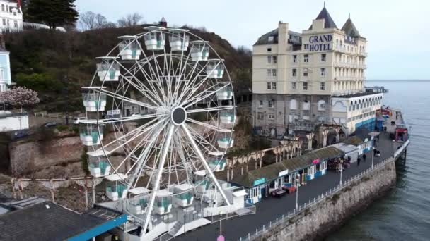 Llandudno Molo Passeggiata Vittoriana Attrazione Ruota Panoramica Grand Hotel Resort — Video Stock
