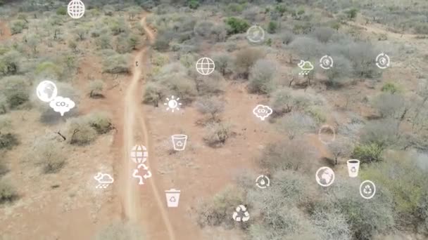 环境保护的概念 可再生能源 可持续发展目标 无人机在肯尼亚稀树草原的风景中飞翔 — 图库视频影像