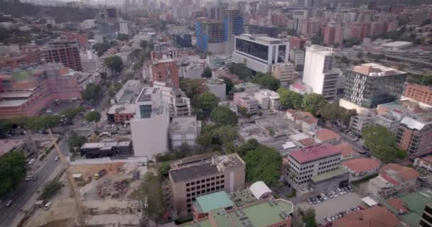 Aerial View Flying Las Mercedes Caracas Turning Avila Mountain — Stock Video