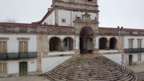 Iglesia Ciudad Nazar Portugal Con Mar Fondo Olas Gigantes Nazar — Vídeos de Stock