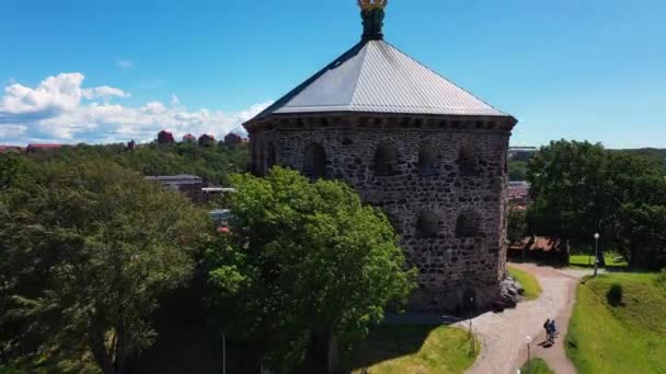 Aerial View Skansen Kronan Fortress Gothenburg Sweden Drone Ascending — Wideo stockowe