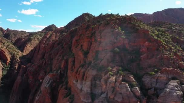 Kuzey Arizona Daki Sedona Yakınlarındaki Oak Creek Kanyonu Üzerinde Hava — Stok video