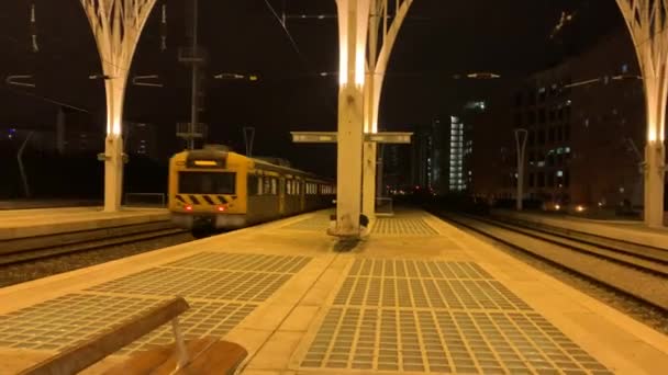 Järnvägsstation Lissabon Portugal Natten — Stockvideo