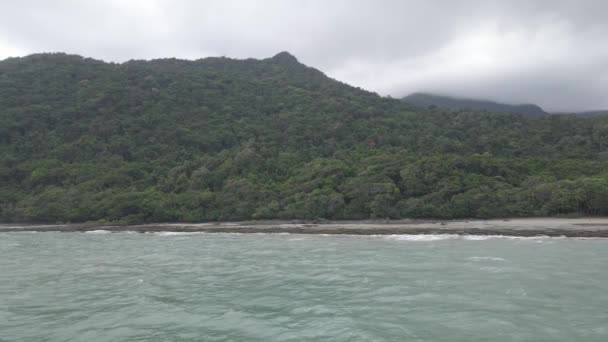 Pohled Korálového Moře Malebného Deštného Pralesa Národního Parku Daintree Queenslandu — Stock video