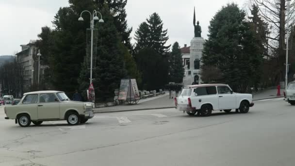 Convoy Eastern European Trabant Retro Classic Cars Drive City Streets — стоковое видео