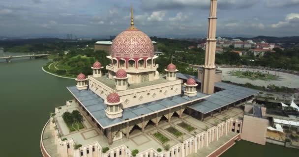말레이시아의 푸트라자야에 아름다운 푸트라 주위를 — 비디오