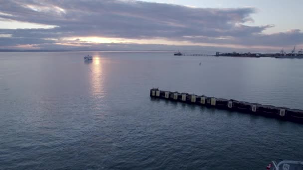 Ferry Boat Docked Tsawwassen Vancouver Terminal Sunset British Columbia Canada — Wideo stockowe