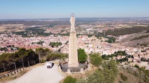 Cuenca Castilla Mancha Spain Aerial Drone View Circling Motorhome Camper — Vídeo de Stock