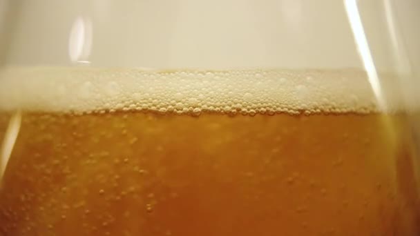 Beber Perigo Álcool Cerveja Com Luzes Polícia Ambulância Piscando Movimentação — Vídeo de Stock