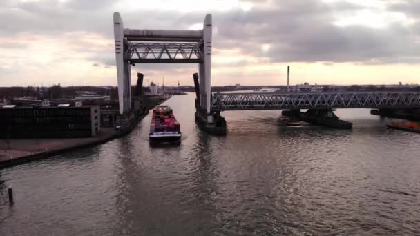 Aerial View Sensation Cargo Ship Slowly Passing Raised Spoorbrug Railway — Stock Video