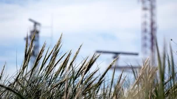 Communication Radar Tower Military Base Blurred Background — ストック動画