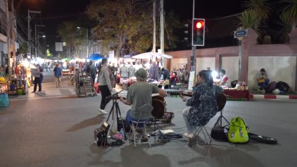 Musicians Playing Street Chiang Mai Sunday Night Market Thailand Medium — Stock videók