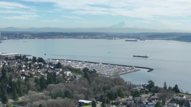 Cinematic Aerial Drone Pan Shot Southeast Magnolia Interbay Smith Cove — Vídeos de Stock