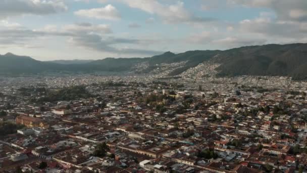Aerial Panoramic San Cristobal Las Casas Cityscape Sunrise Chiapas Mexico — Stok video