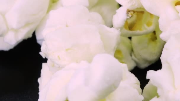 Nahaufnahme Von Rotierendem Popcorn Makroaufnahme — Stockvideo