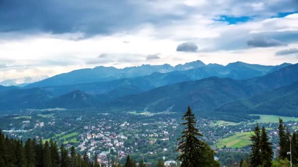 Topo Polônia Montanhas Monte Gubalowka Olhando Para Tatra Montanhas Cidade — Vídeo de Stock