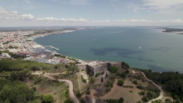 Setubal Fortress Seascape Portugal Aerial Circling — ストック動画