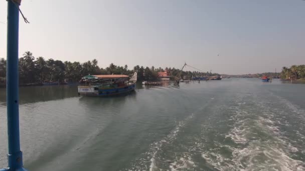 View Sailing Boat Fishing Vessel Alappuzha Alleppey India Backward Shot — ストック動画