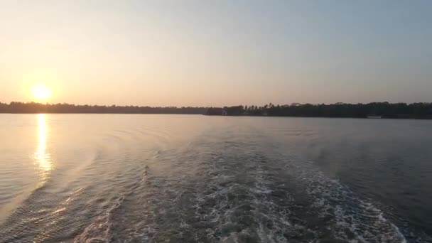 Vista Desde Velero Puesta Sol Río Alappuzha Alleppey India Lanzamiento — Vídeo de stock