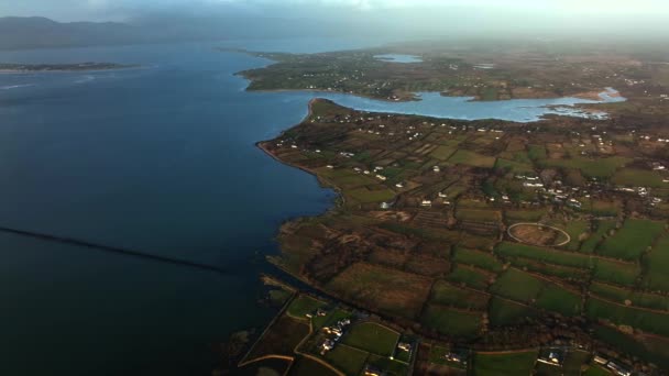 Glenbeigh Kerry Ireland March 2022 Drone Slowly Tracks Northwest Castlemaine — Video Stock