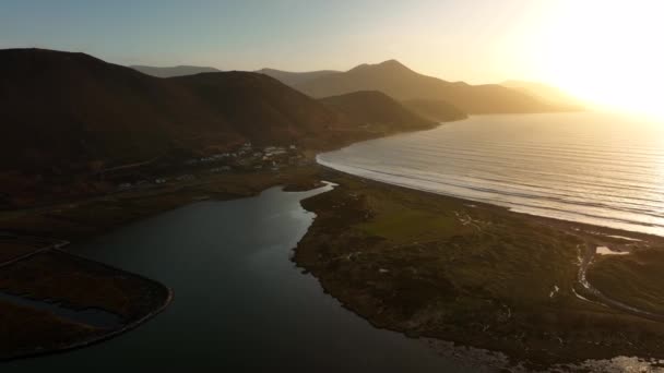 Plaża Rossbeigh Kerry Irlandia Marzec 2022 Drone Pcha Się Zachód — Wideo stockowe