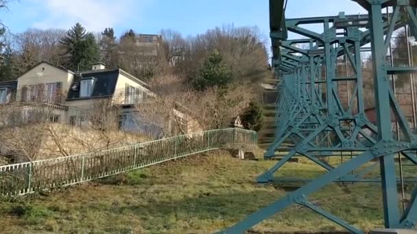 Dresden Suspension Railway Onride Upwards Schwebebahn — Stock Video